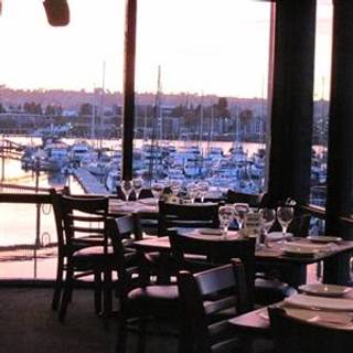 point loma yacht club restaurant