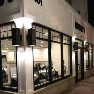 Nonno's Italian Bistro
