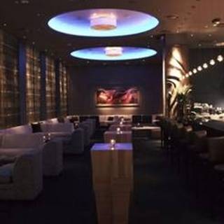 48 Lounge