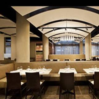 Best Restaurants In Downtown Cleveland E 4th Street Opentable Chinato