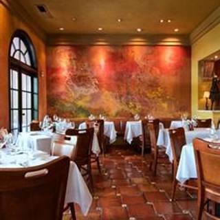 CinCin Ristorante + Bar
