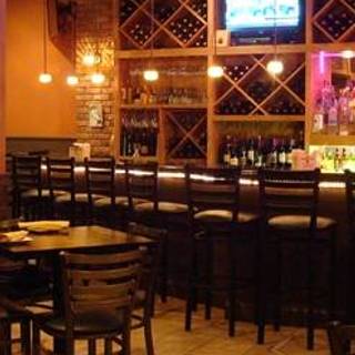 Castalia 997 Restaurant & Lounge