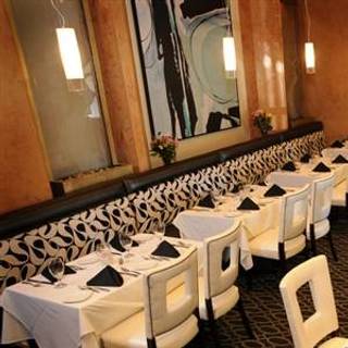 Riviera Restaurant and Lounge