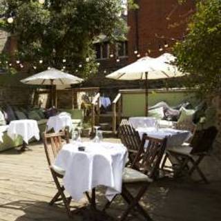 Metro Garden Restaurant and Bar