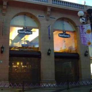 Beer Factory - Mundo E