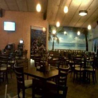 Red Fish & Drinks