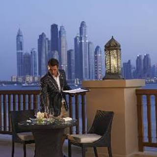 Seagrill Restaurant & Lounge