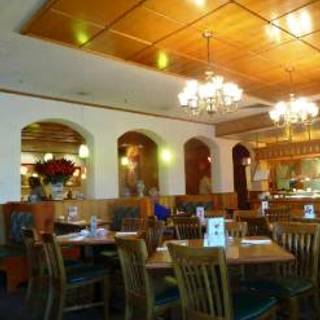 Red Apple Buffet - Norwood Park
