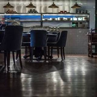 The Pig and Goose and the George on the Strand