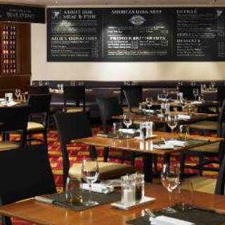 Allie's American Grille at London Heathrow Marriott