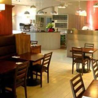 The Yellow House Bar & Kitchen