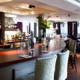 Jamies London Wall