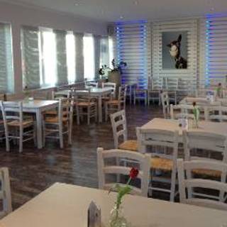 Restaurant & Taverna Stogi