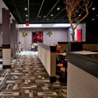 Play Bar & Grill - White Oaks Resort & Spa
