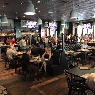 Iron Horse Tavern - Sacramento
