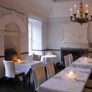 Anfora Wine Bar