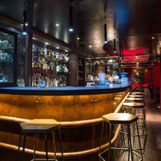 Megaro Bar