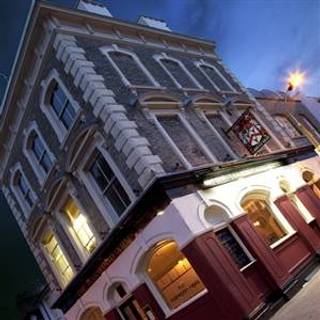Harwood Arms