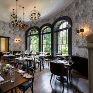 The Churchill Hotel
