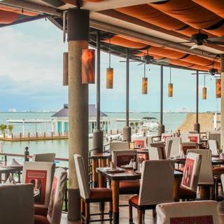 Puerto Madero - Cancun