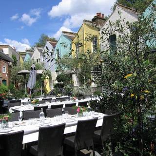 Amici Mediterranean Bar & Grill - Kennington's Secret Garden