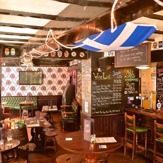The Green Mantle Pub