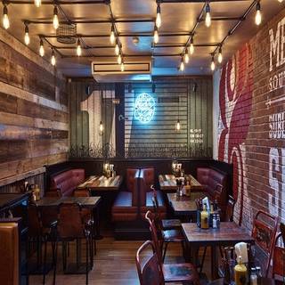 Meat and Shake - Ealing Broadway