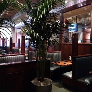 Houlihan's at the Hilton Springfield
