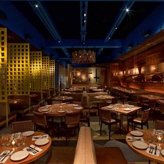 Dos Caminos - Park