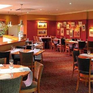 Rossett Hall Hotel - Oscars Brasserie