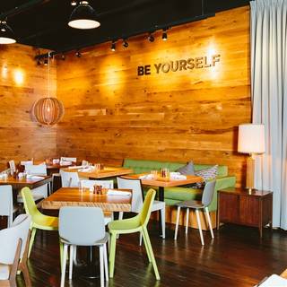 Beatrix - Streeterville