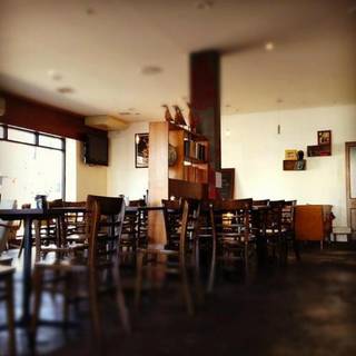 Quint Cafe Bar Restaurant
