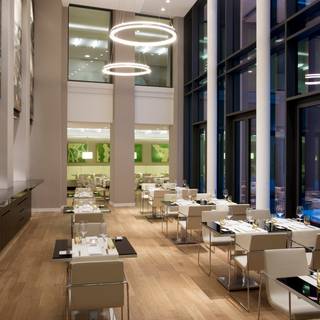 VEN Restaurant & Bar im Innside Dresden