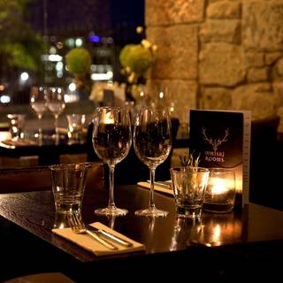 WHISKI Rooms Bar & Bistro