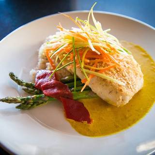 Solstice Bar & Grill