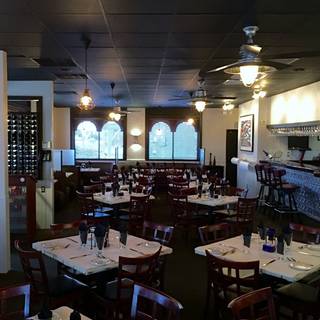 Flying Fish Cafe & Wine Bar (North Carolina)