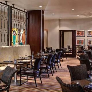 Centric Bar and Grill at the Marriott Dallas