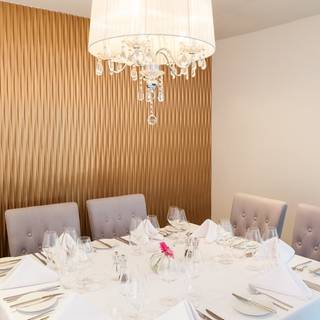 Sixteen Brasserie