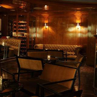 Suntory Interlomas