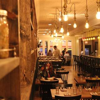 Best Restaurants In Old City Opentable Common Wealth Old City