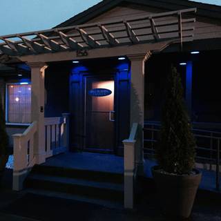 Blu Mussel Tavern