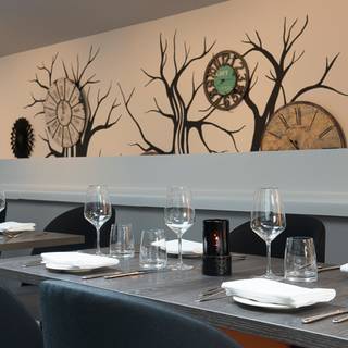 The Savannah Bar & Restaurant