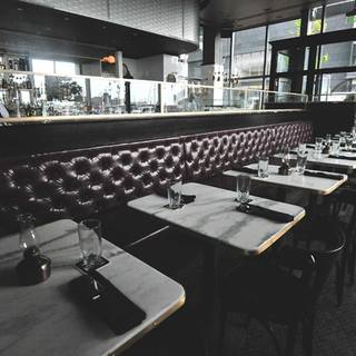21 Restaurants Near Four Seasons Baltimore Opentable Loch Bar