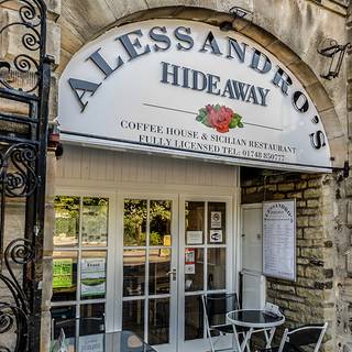 Alessandros Hideaway