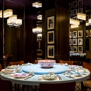 Summer Pavilion - The Ritz-Carlton, Millenia Singapore