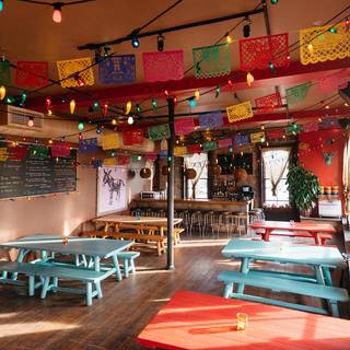 Troy Cantina