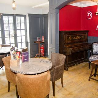 Danny's Craft Bar & Kitchen