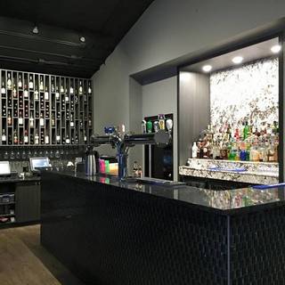 Blend Restaurant & Bar
