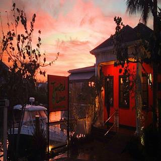 Twisted Lime Restaurant and Sports Bar