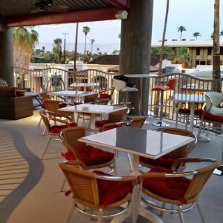 10 Restaurants Near Saks Fifth Avenue Opentable Justapas